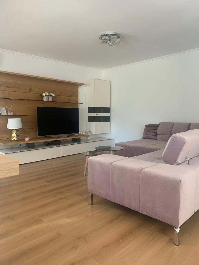 Apartmani Emilio Novalja Extérieur photo