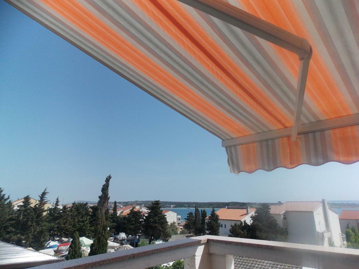 Apartmani Emilio Novalja Chambre photo